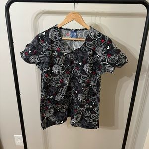 S Zoe+Chloe Two Pocket Hearts Black/White/Red Print Top